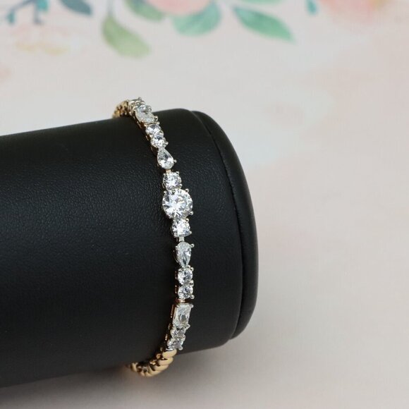 "Rose Gold Bracelet with Mixed-Cut White Crystals and Beaded Chain, XPBL0813 - Picture 8 of 12